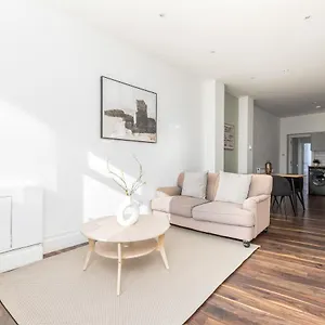 The Peckham Apartment London