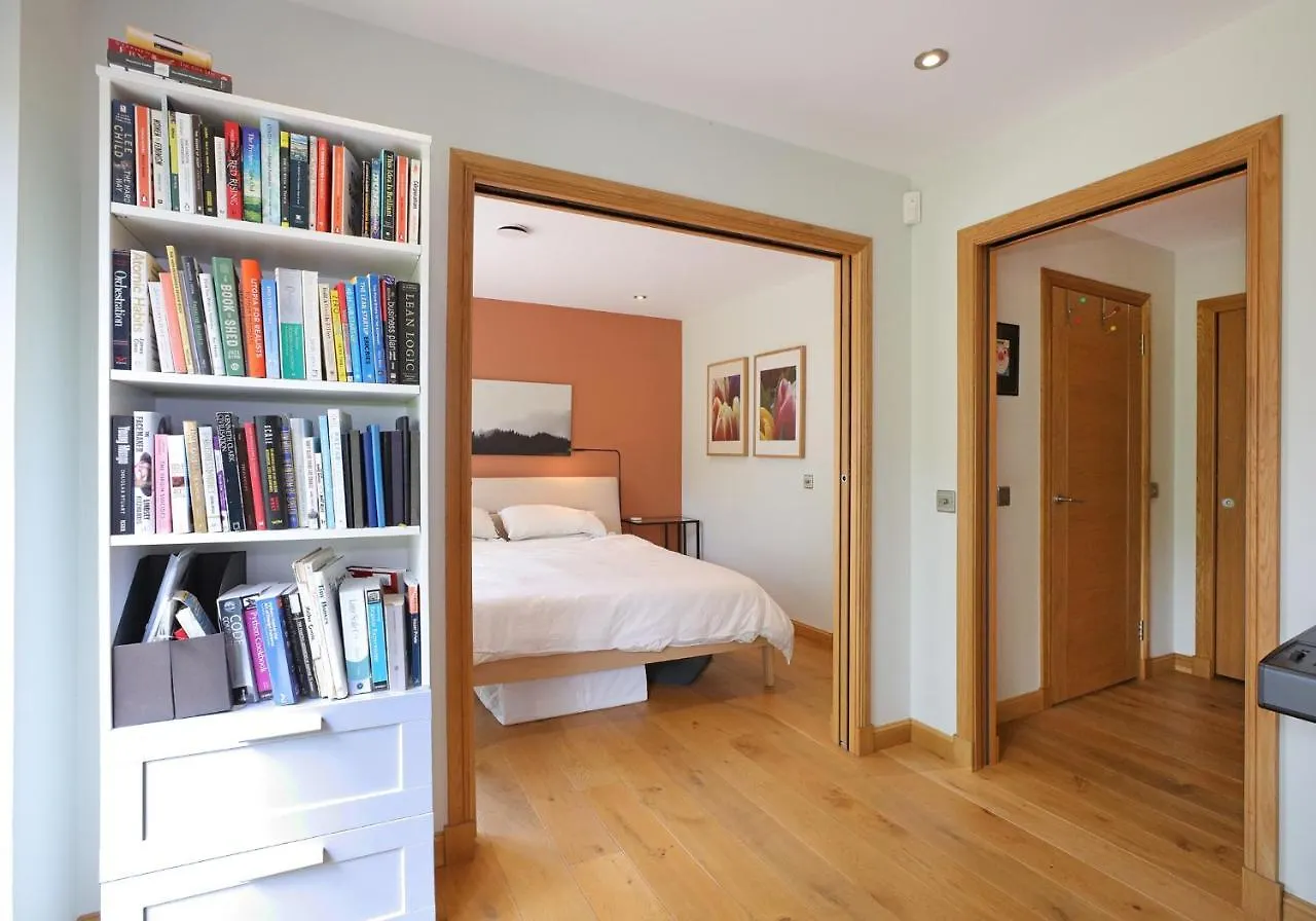 Kingswood Villa Edinburgh
